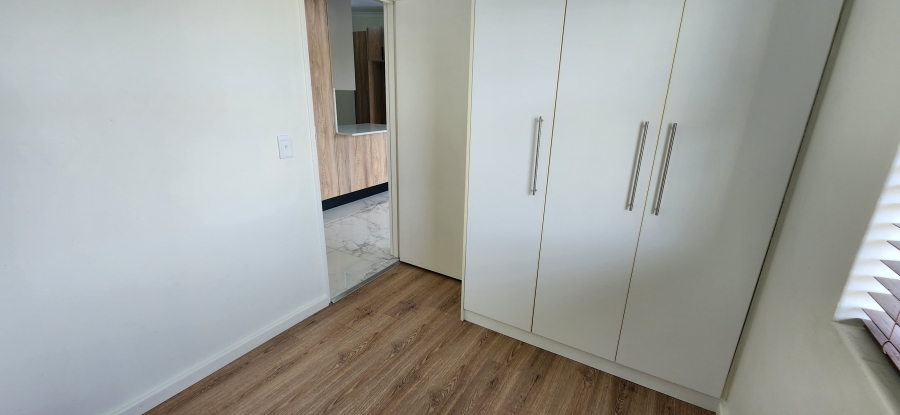 To Let 2 Bedroom Property for Rent in West Beach Western Cape